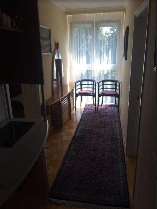 Lucy, Apartman *